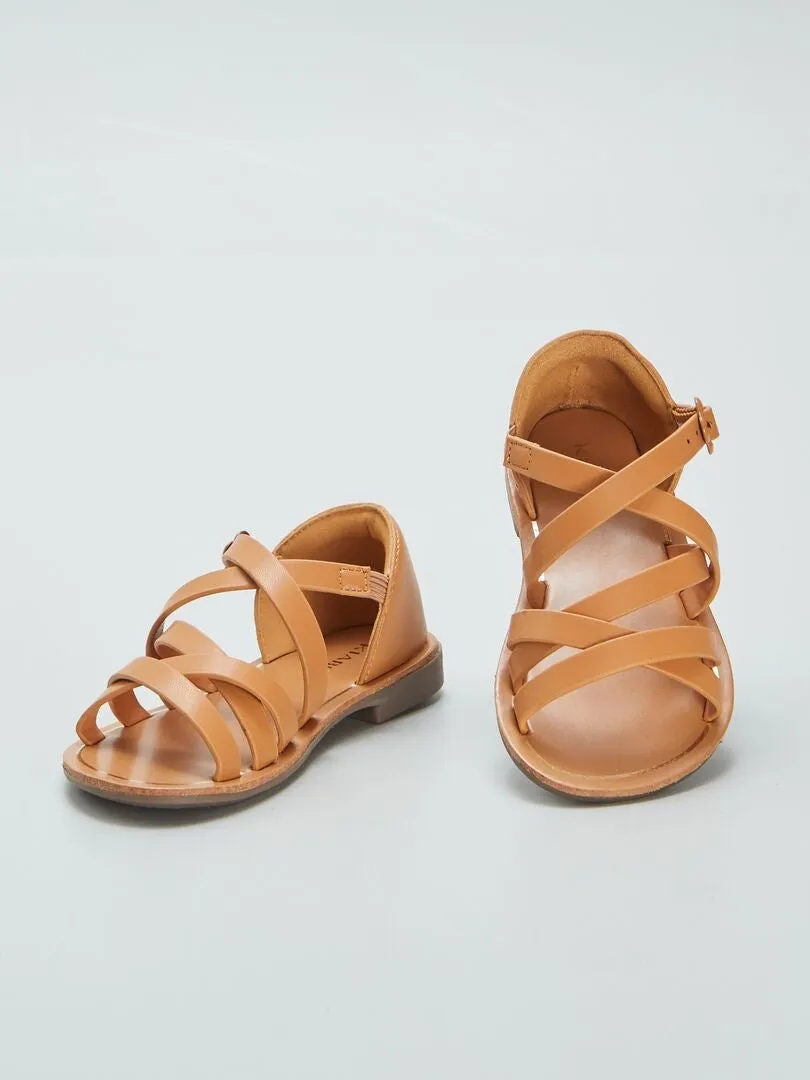 SANDALIAS LISAS CON TIRAS CRUZADAS  MARRON