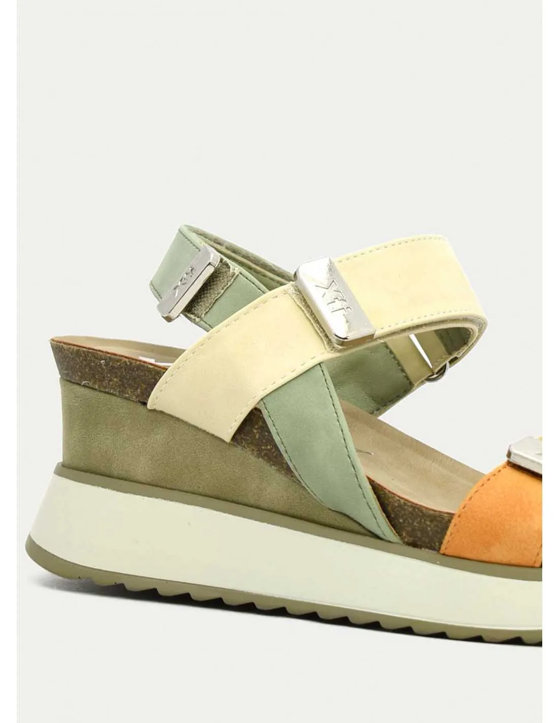 SANDALIAS XTI 142822 VERDE 