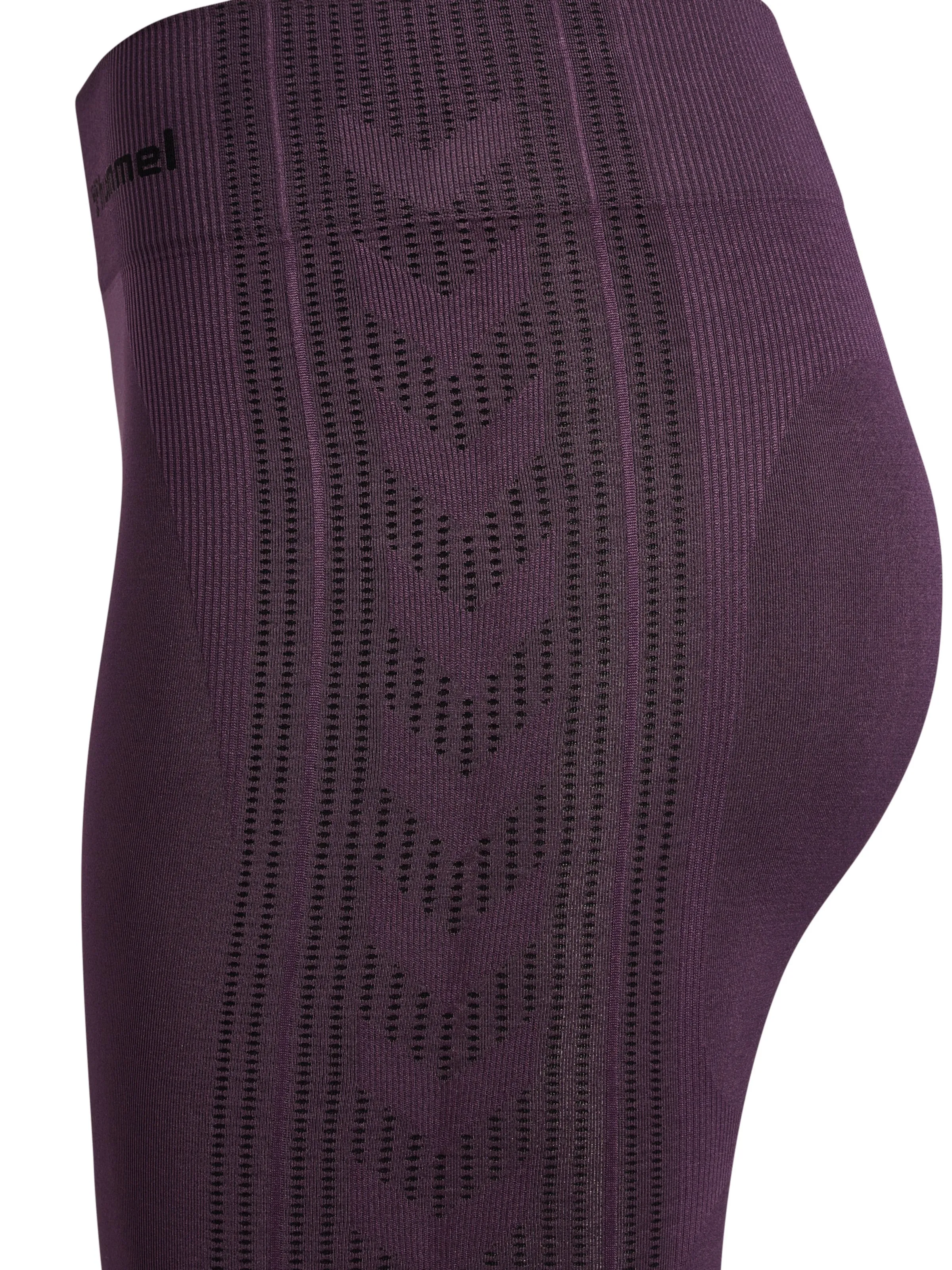 Skinny Pantalón deportivo Hummel en Ciruela