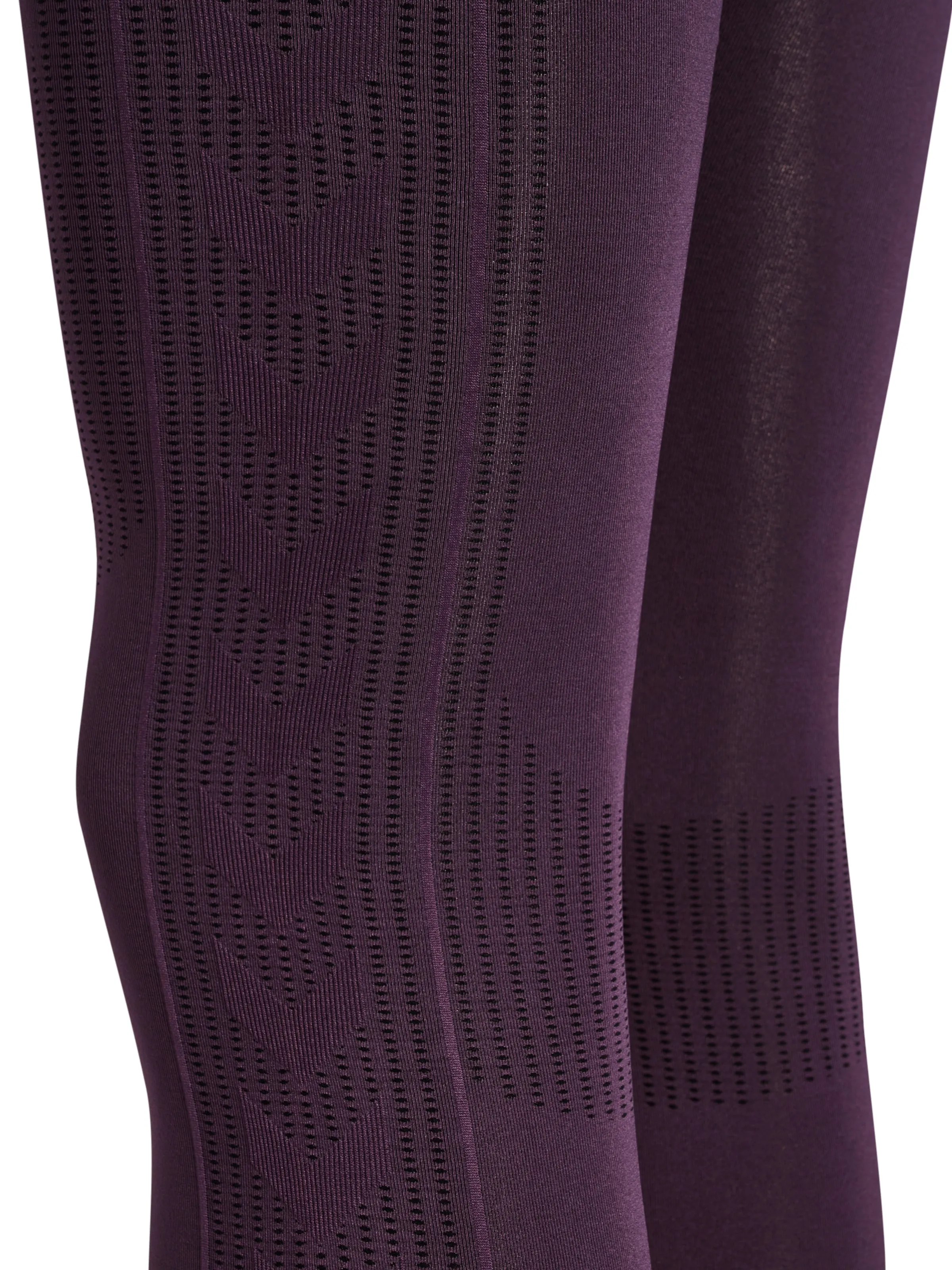 Skinny Pantalón deportivo Hummel en Ciruela