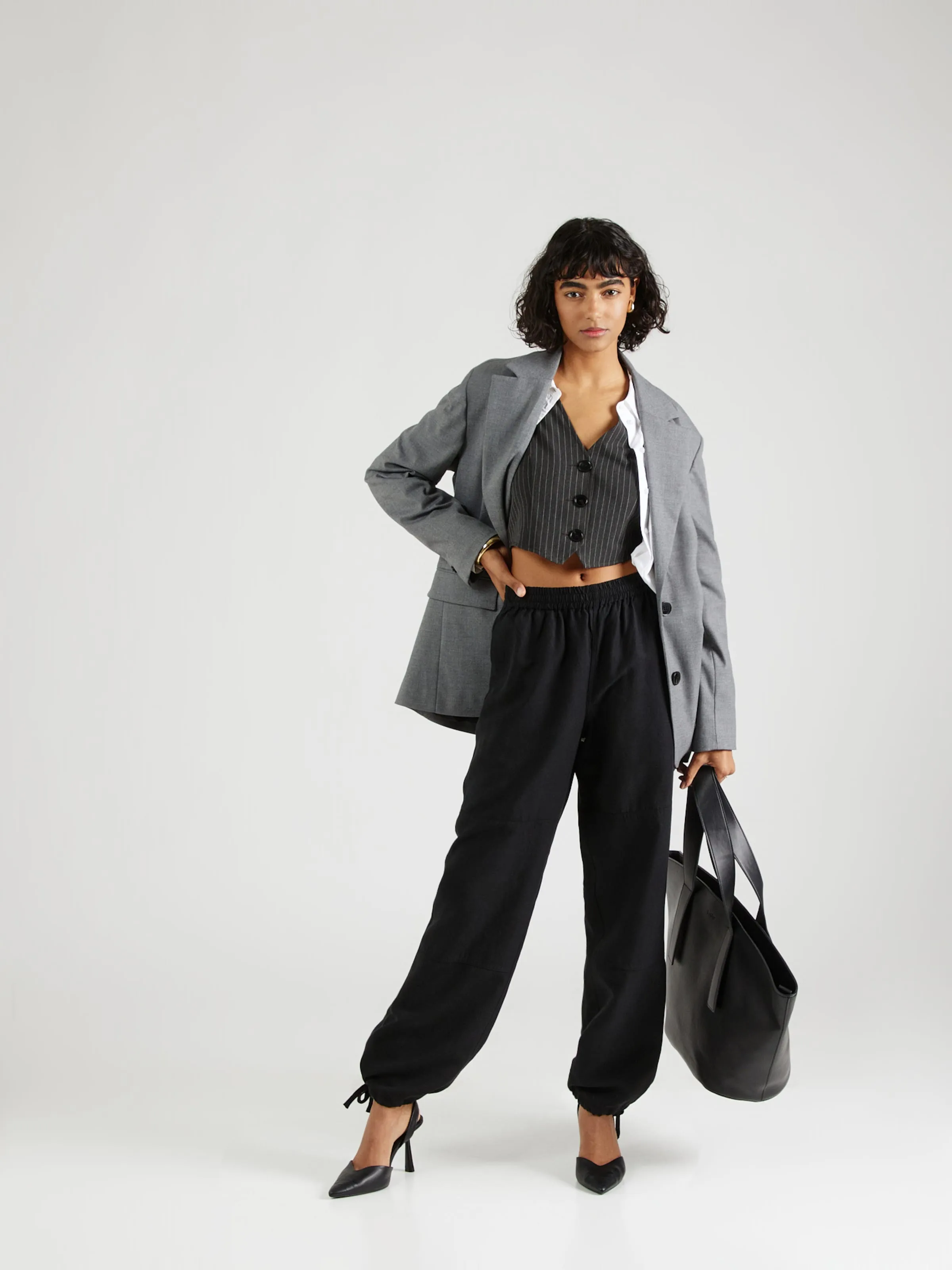 Tapered Pantalón 'Sagira' Samsøe Samsøe en Negro
