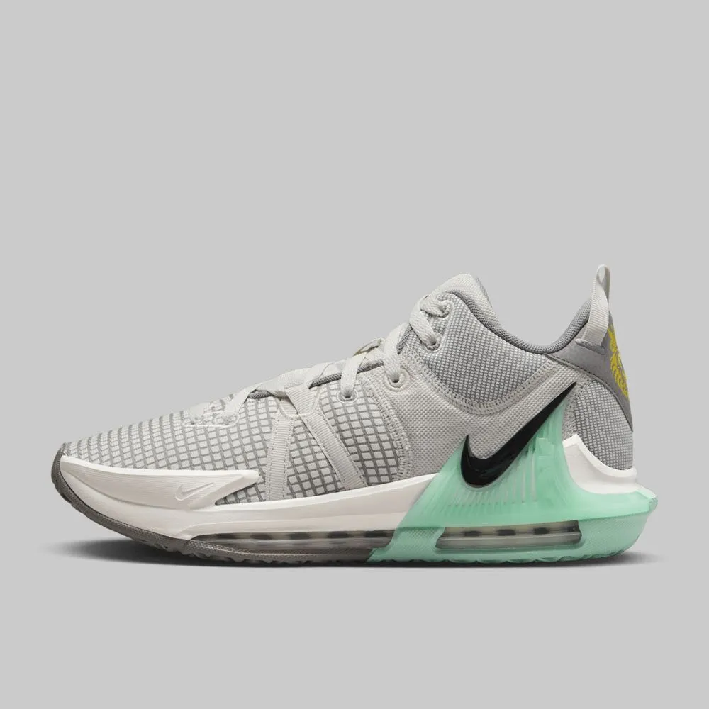 Tenis Nike LeBron Witness 7 Hombre