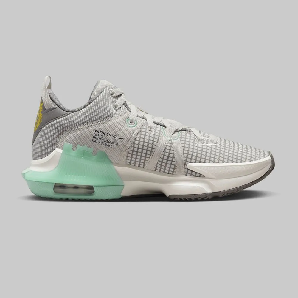 Tenis Nike LeBron Witness 7 Hombre