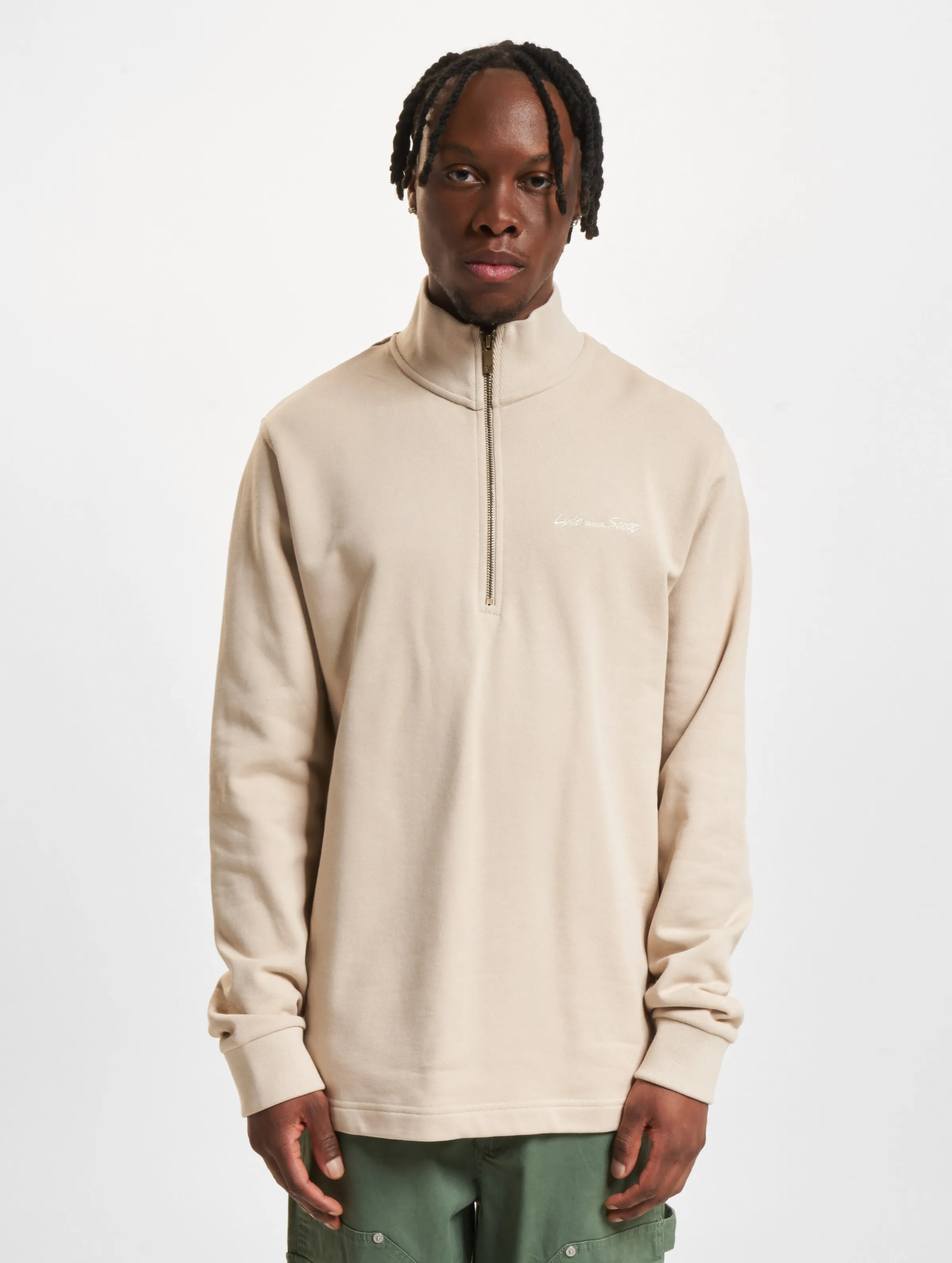 Tipped Rib Funnel Neck