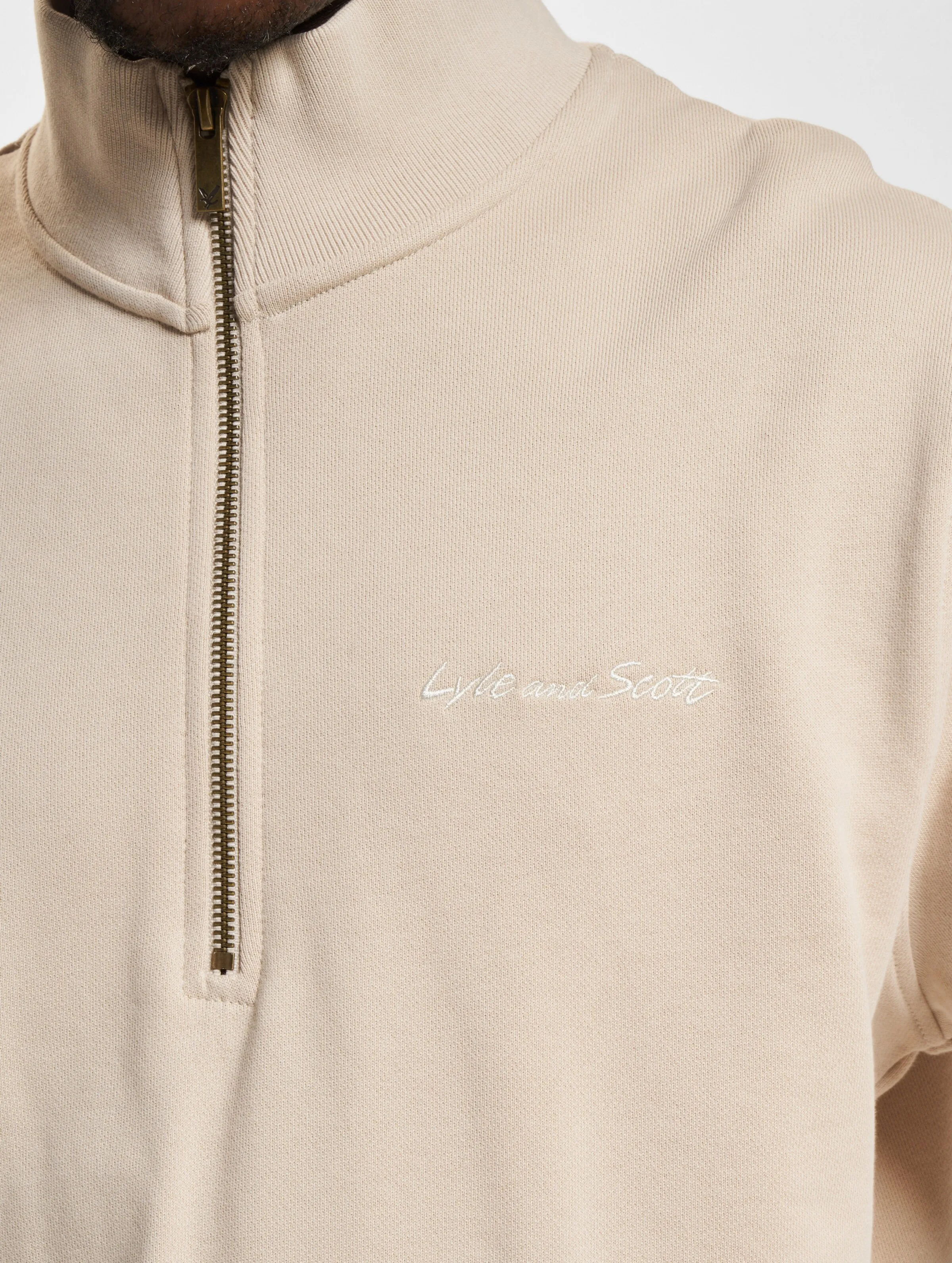 Tipped Rib Funnel Neck