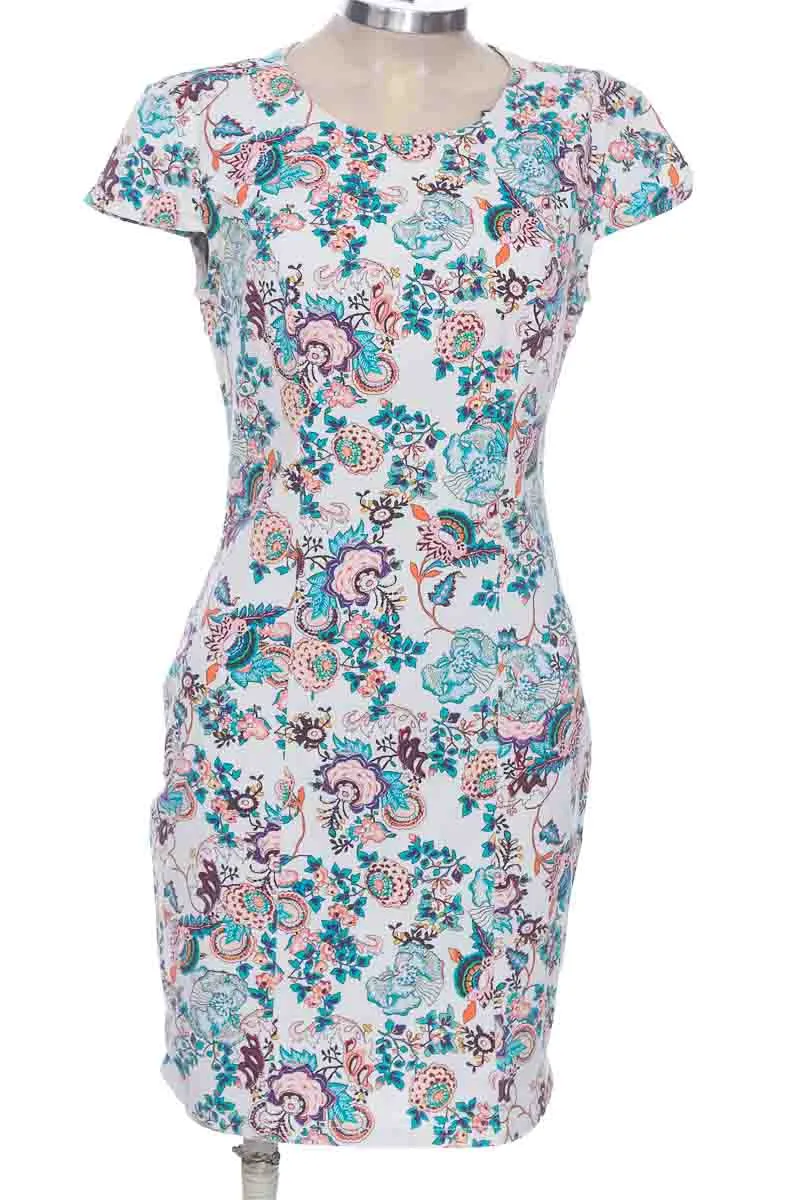 VESTIDO / ENTERIZO COLOR BLANCO  STUDIO F
