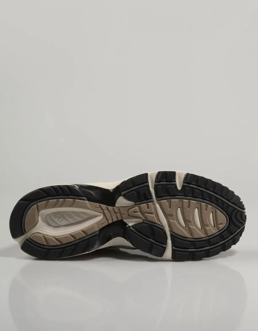  zapatillas ASICS Gel en Beige 81322