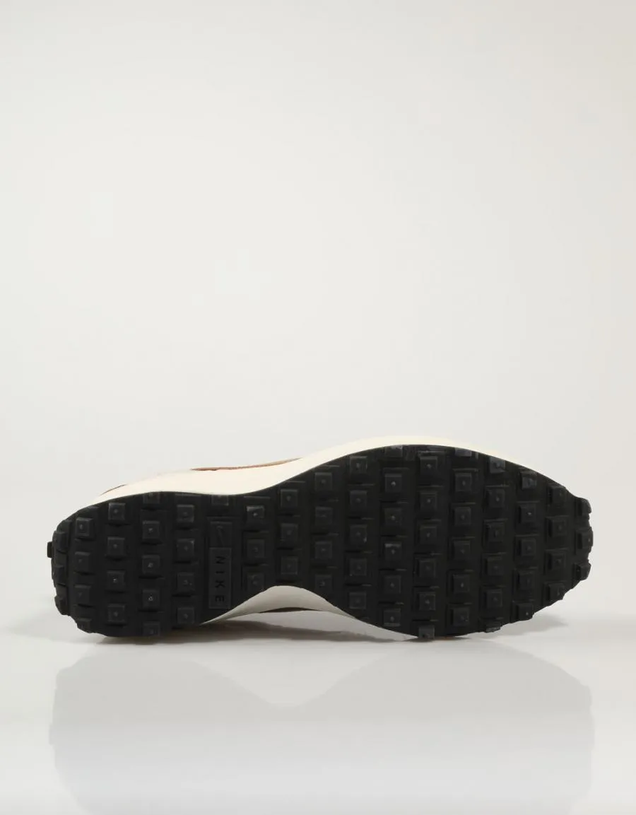  zapatillas NIKE Waffle en Beige 83601