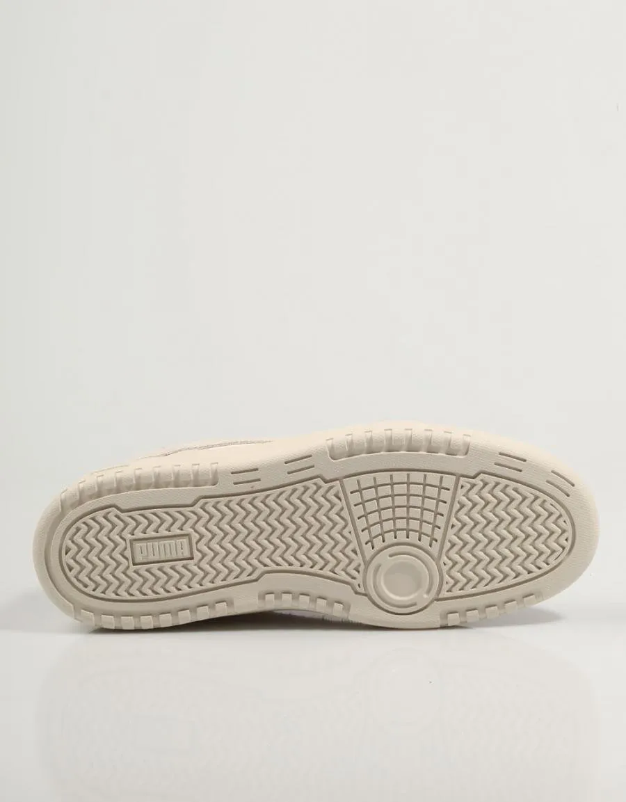  zapatillas PUMA Backcourt en Beige 83176