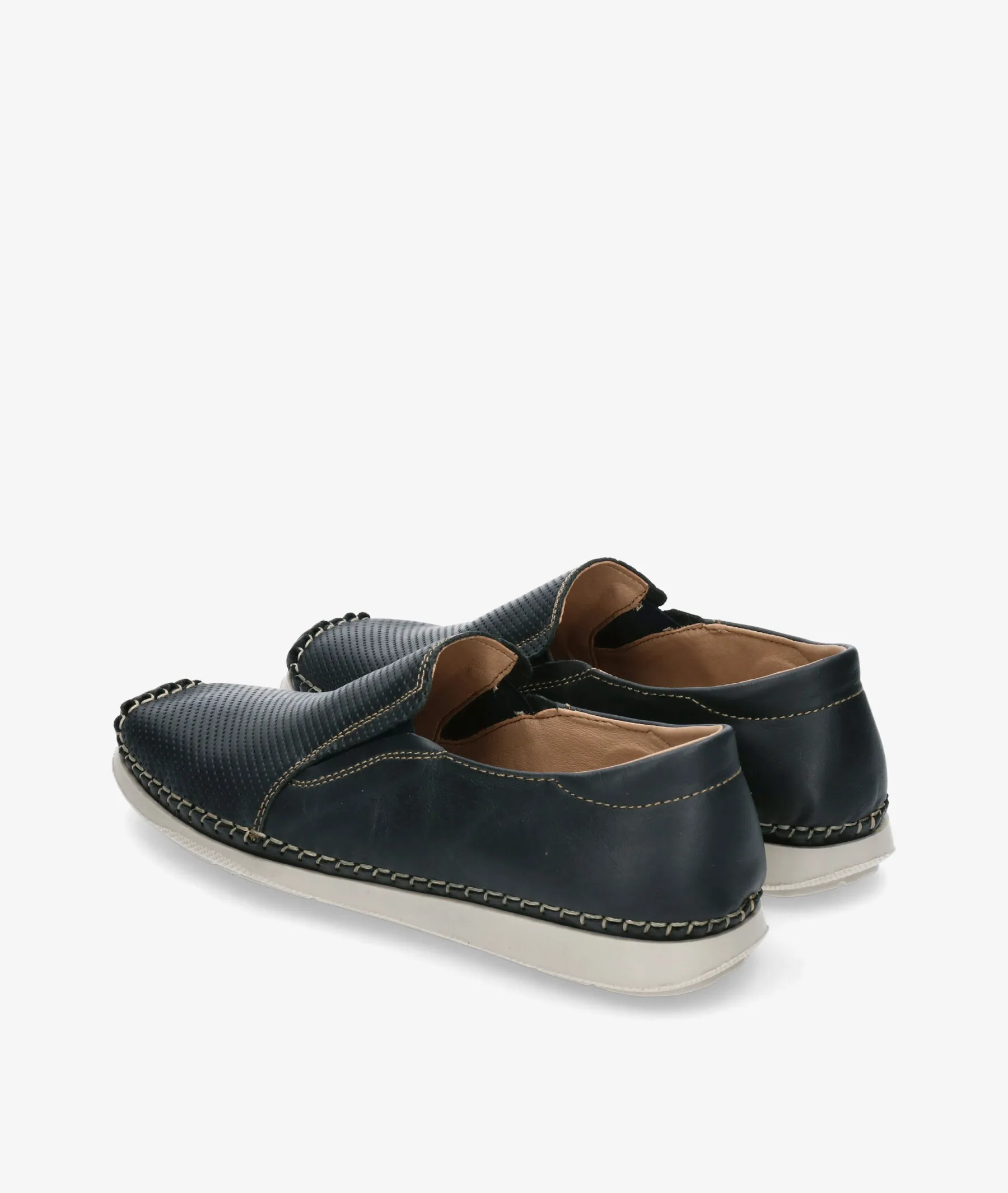 Zapatos casual Traveris 43073 en azul marino