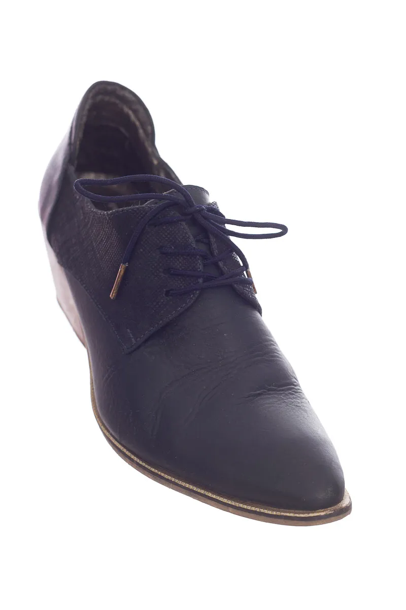 ZAPATOS COLOR AZUL  T&AMP;T
