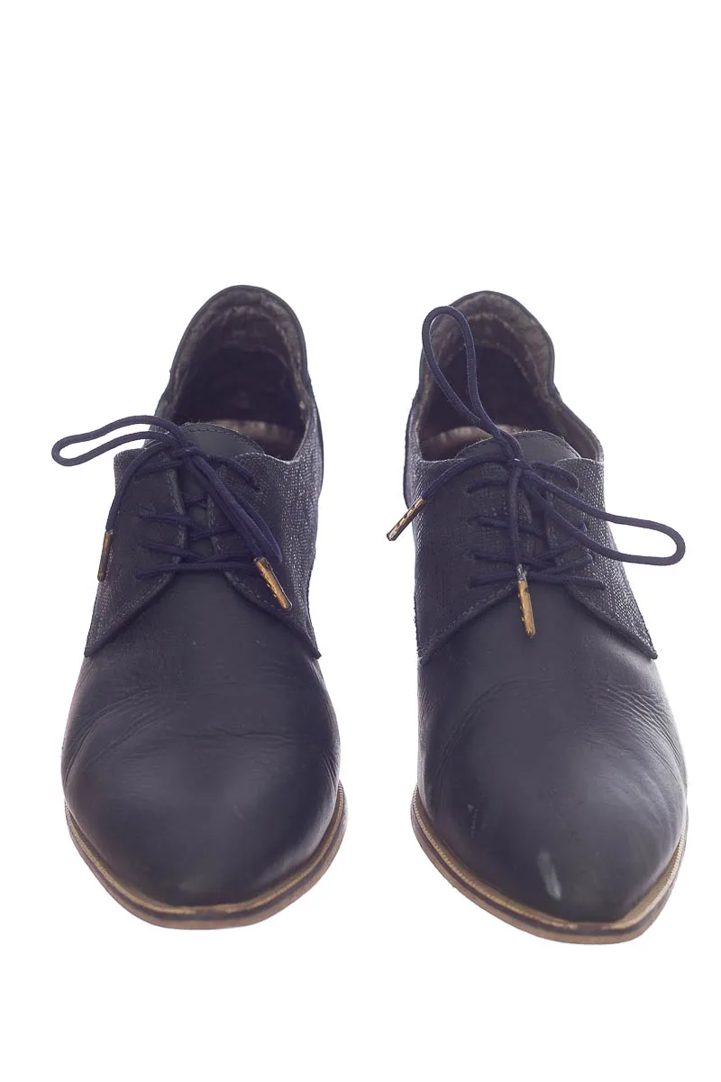 ZAPATOS COLOR AZUL  T&AMP;T