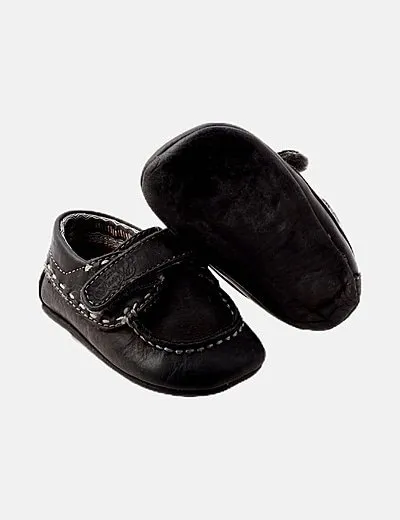 Zara Zapato azul velcro